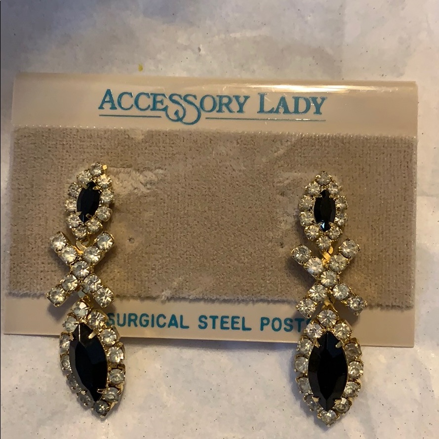 Vintage Glam Earrings